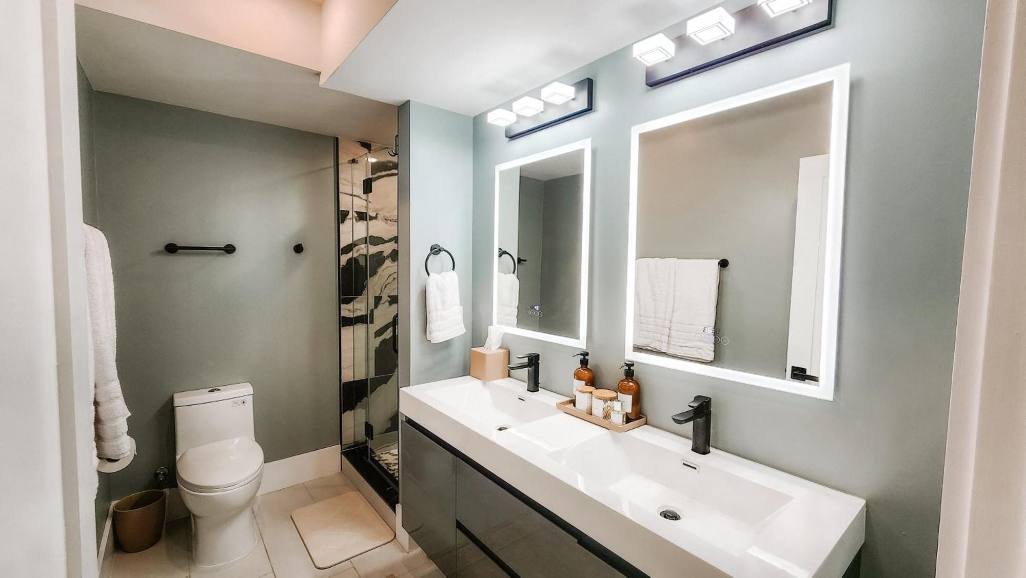 Private Modern Luxury Suite In Historic Stone Home Washington Bagian luar foto